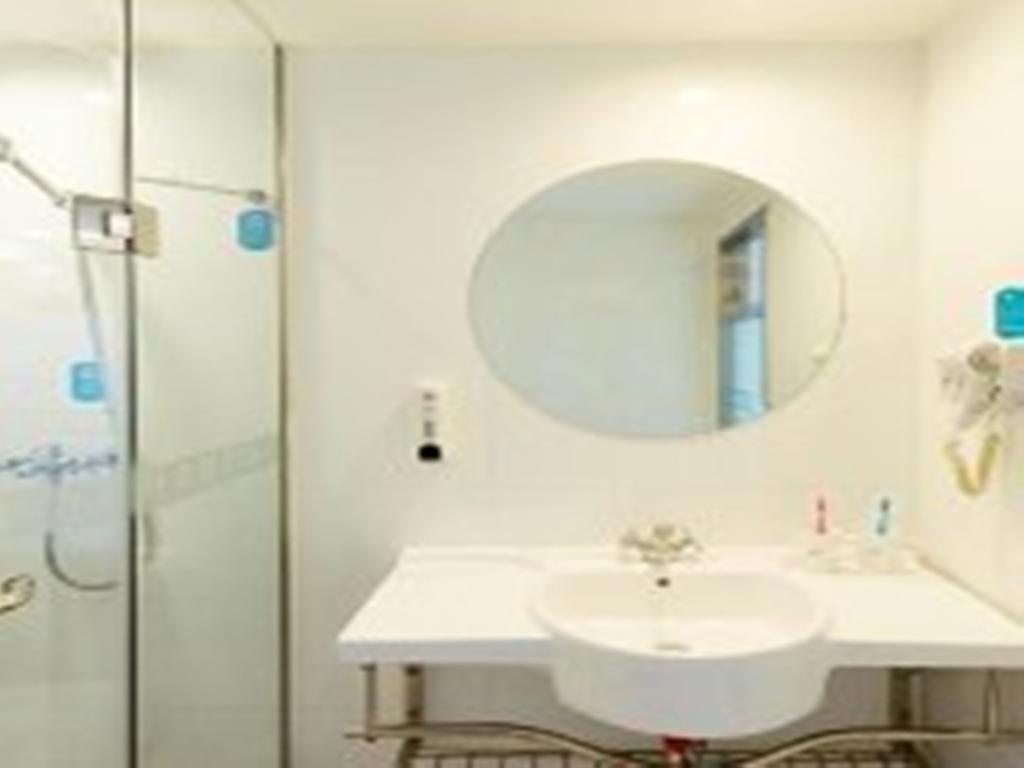 Hanting Hotel Beijing Capital Airport Шуньи Экстерьер фото